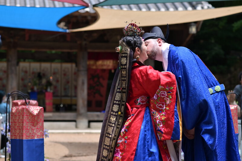Irisk Korean Couple on Wedding Day