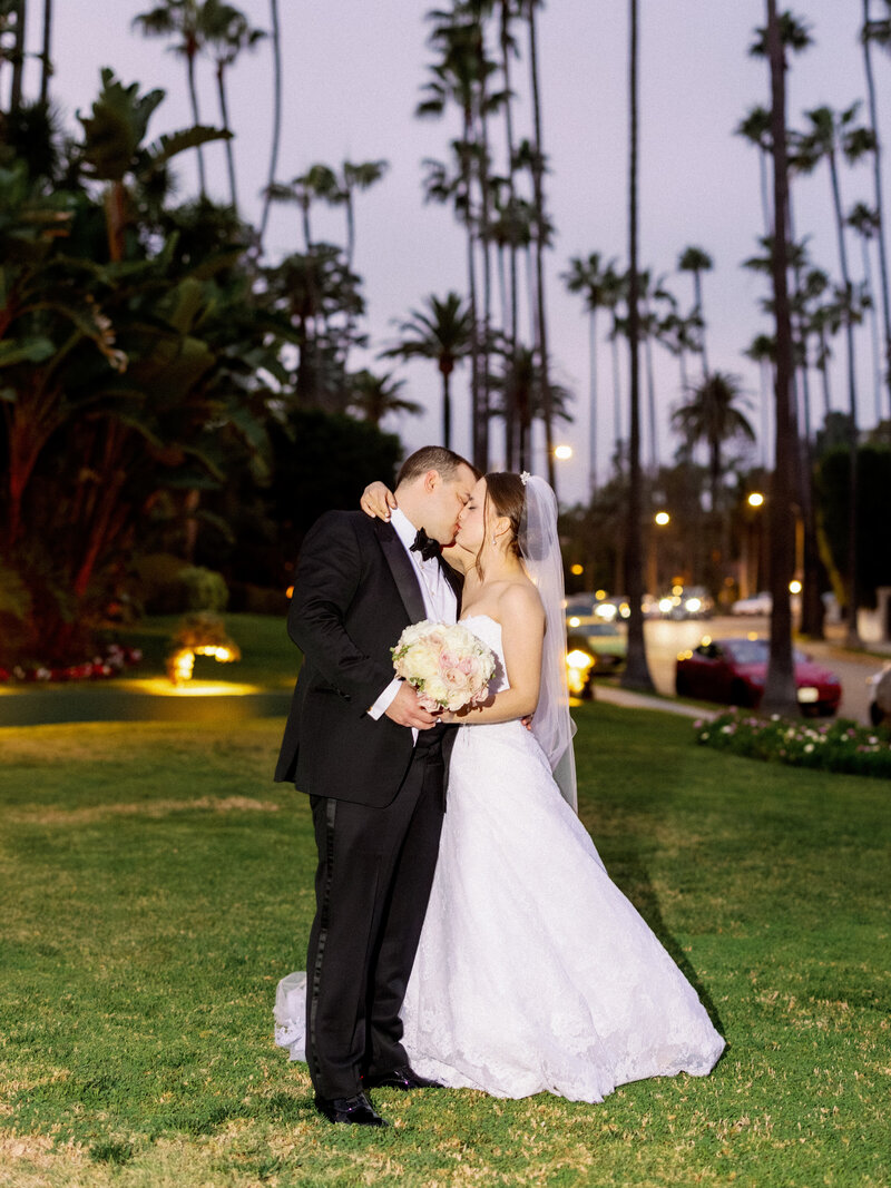 beverly-hills-hotel-wedding-madeline-justin_081