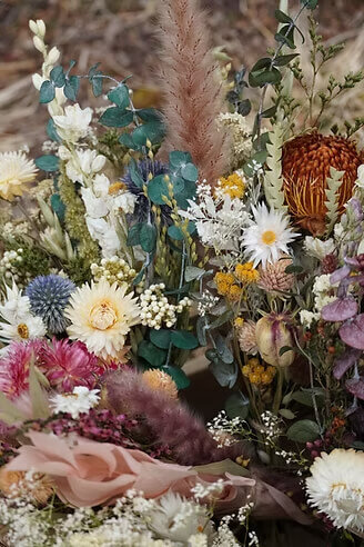 Saffron & Sunset Bouquet (11)