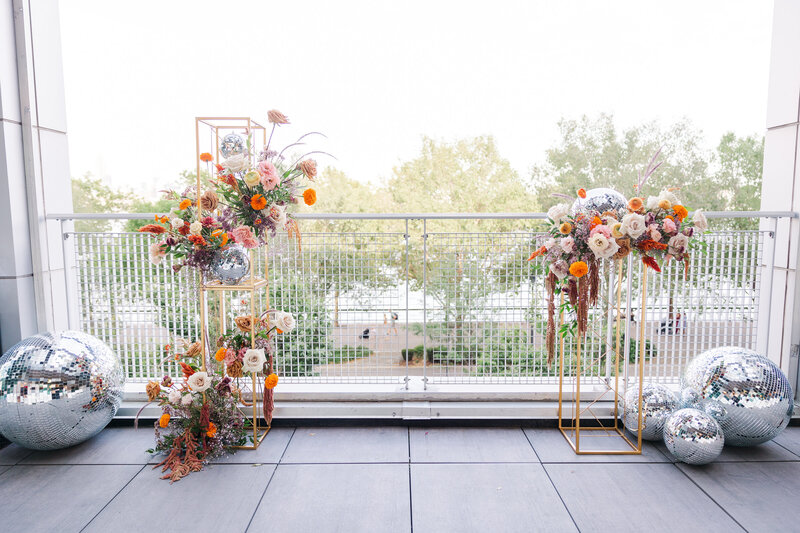 Adorable bridal suite for this beautiful fall/winter intimate wedding styled shoot
