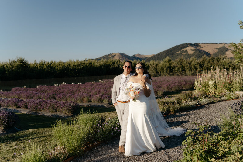 The Orchard Hood River wedding in July