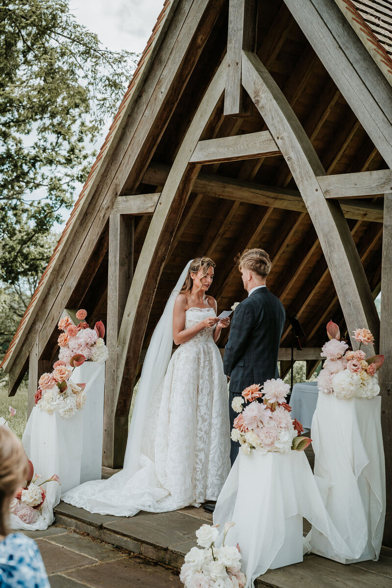 Modern wedding florist# (4)