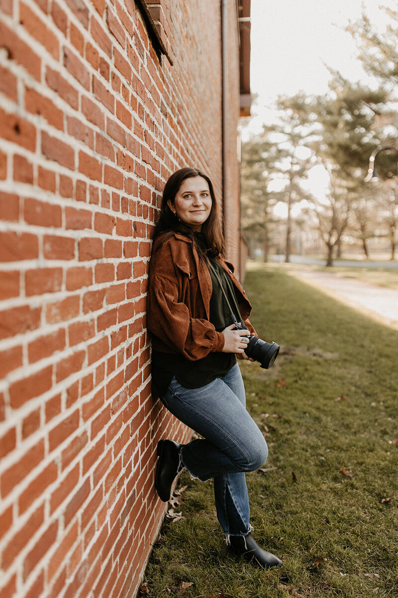 Kayla_Lavallee_Headshots_3.22.22-27