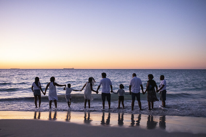 NATURAL FAMILY PORTRAITS 053 NATURAL FAMILY PORTRAITS 053