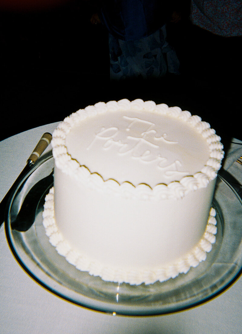 vintage inspired white wedding cake