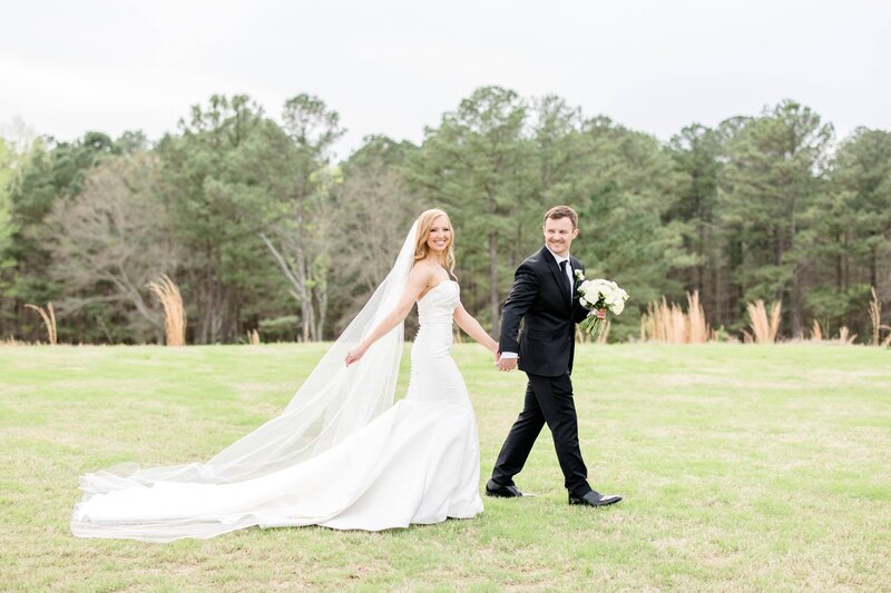 Katie & Alec Photography - Ridge Pointe Alabama Wedding Jamie & Hayden_-49