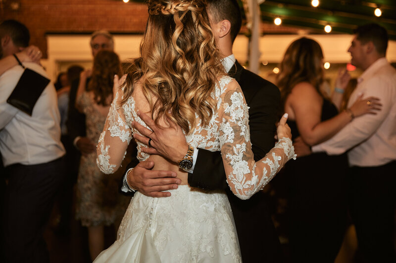 Cleveland wedding photographer