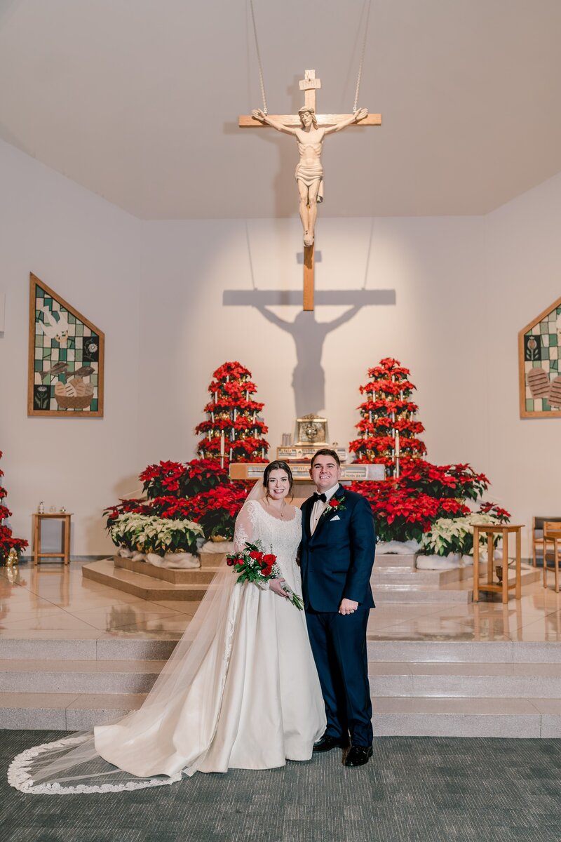 dreamy-christmas-wedding-in-herndon-virginia-00007