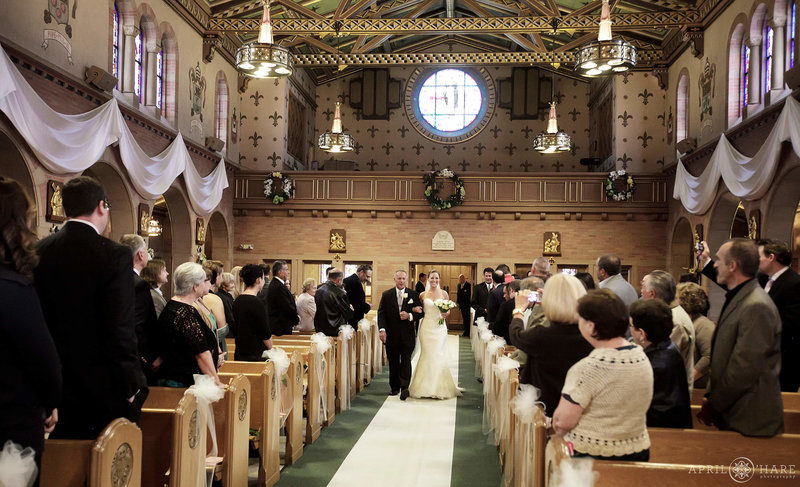 Gorgeous-Catholic-Church-in-Northwest-Denver-Wedding-Venue-Saint-Catherine-of-Siena