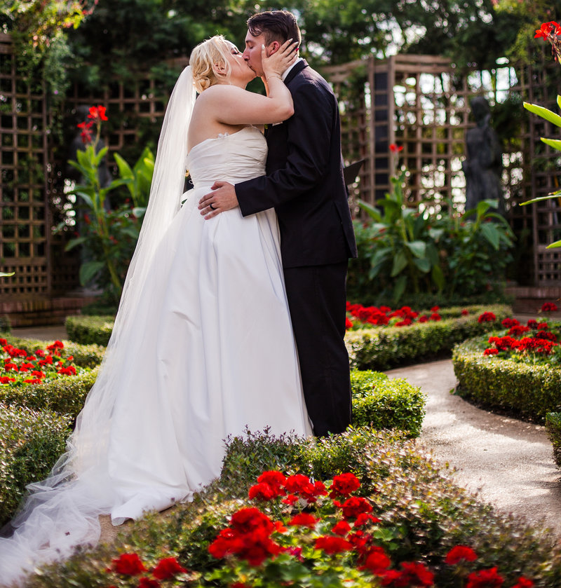 Erie_PA_WeddingPhipps_Conservatory_Wedding_Wedding_Photography_04