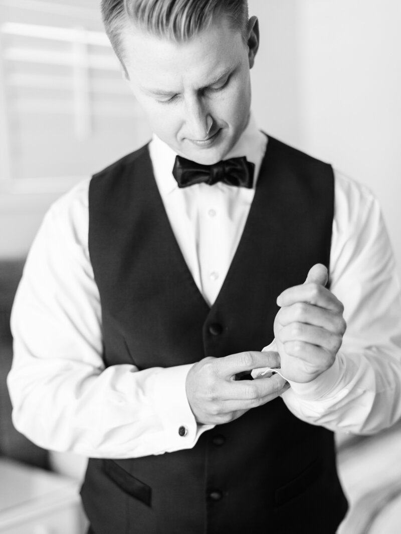 resort-at-longboat-key-club-wedding-caroline-and-drew-by-jake-ford-photography-sarasota-wedding-photographer - 011