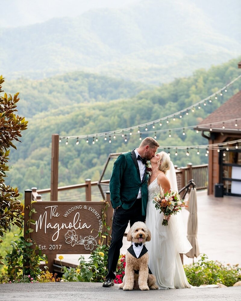 Smoky Mountain TN  Destination Wedding Venues