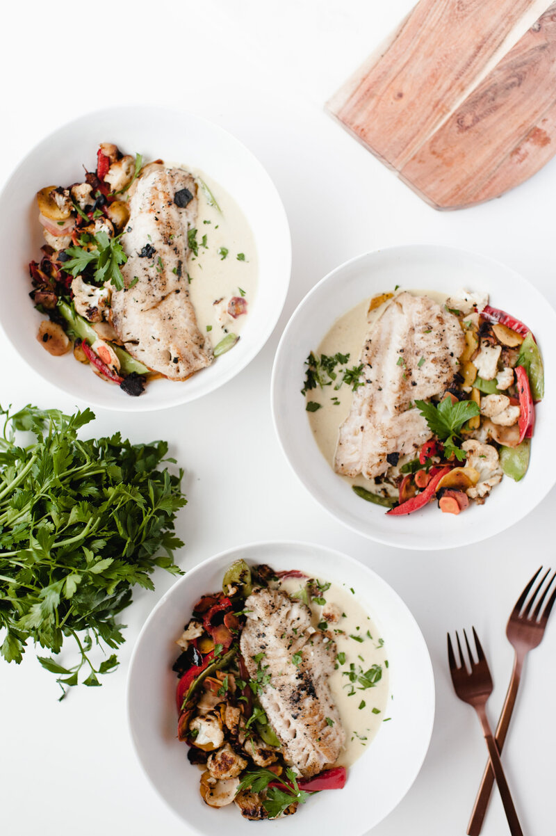 114_SimplyRealHealth_DinstoWin_GreenCoconutCurrySnapperBowls