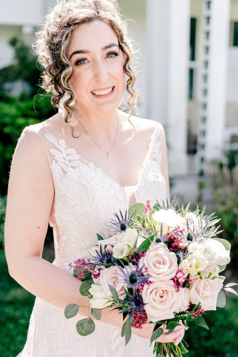 vibrant-farm-wedding-in-waterford-virginia-00007