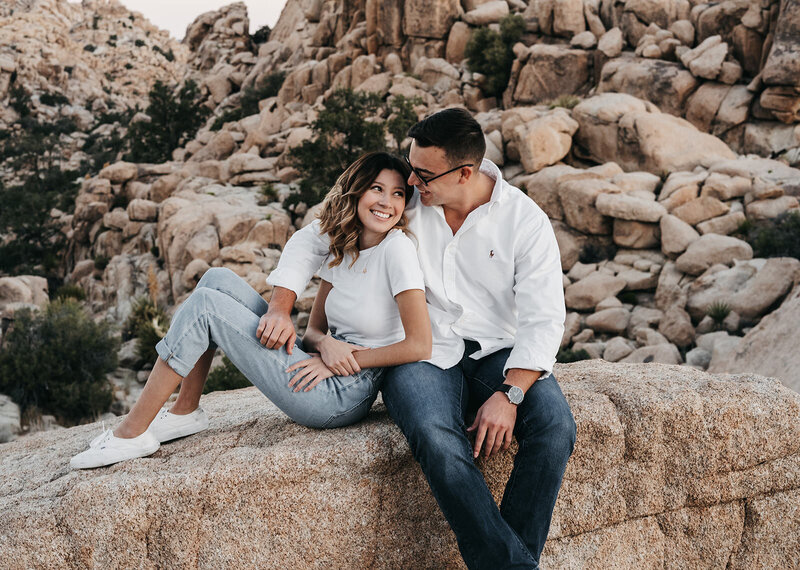 joshua tree engagement photo - Colby and Valerie Photography