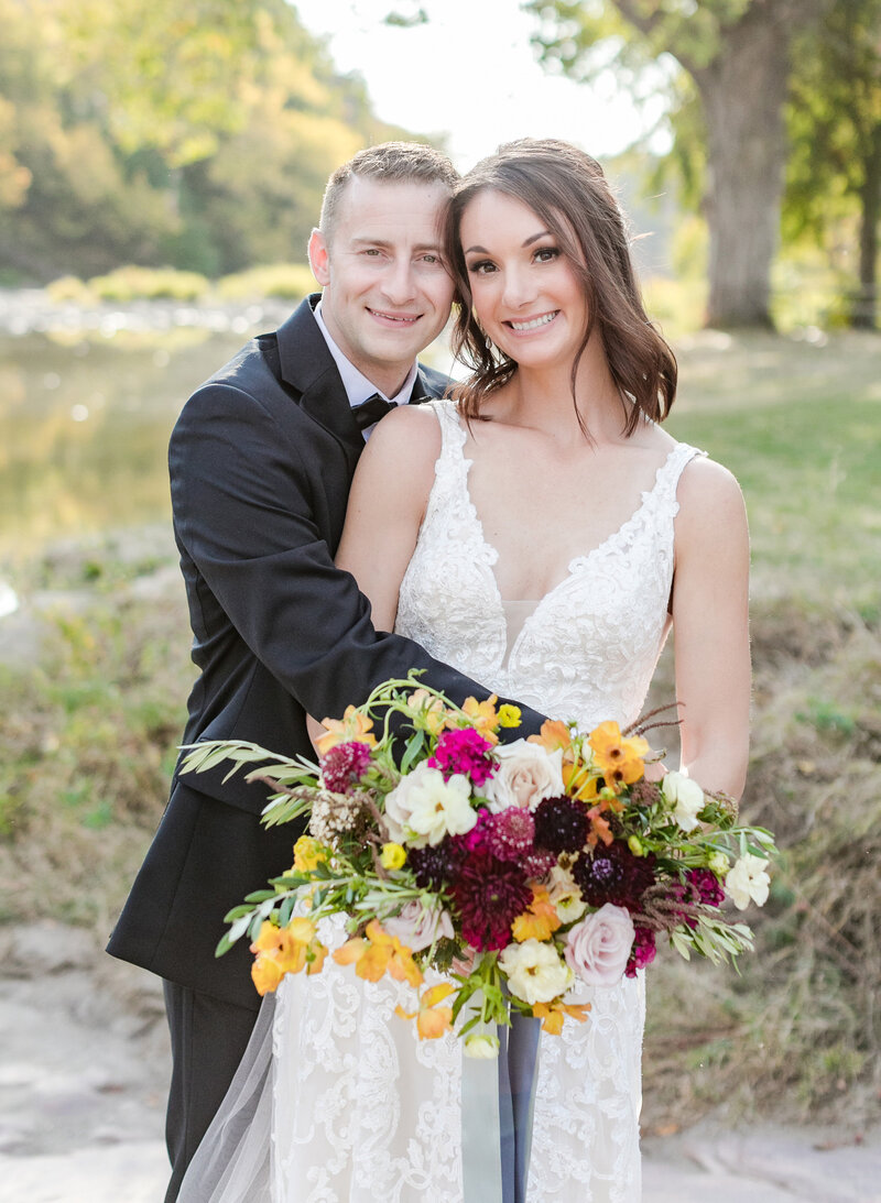 Sioux Falls Outdoor Swing Wedding Couple