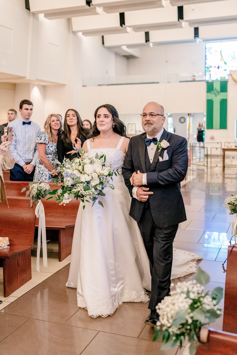 elegant-summer-wedding-in-fairfax-virginia-00003