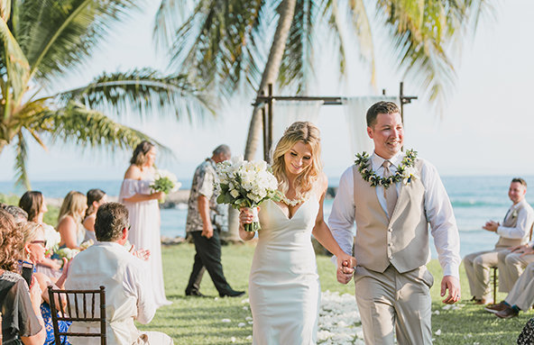 Olowalu-Plantation-House_Maui-Wedding-Photographer-Caitlin-Cathey-Photo_crop2