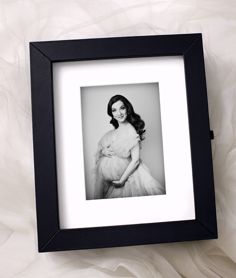 04 Image Template Reveal Box maternity