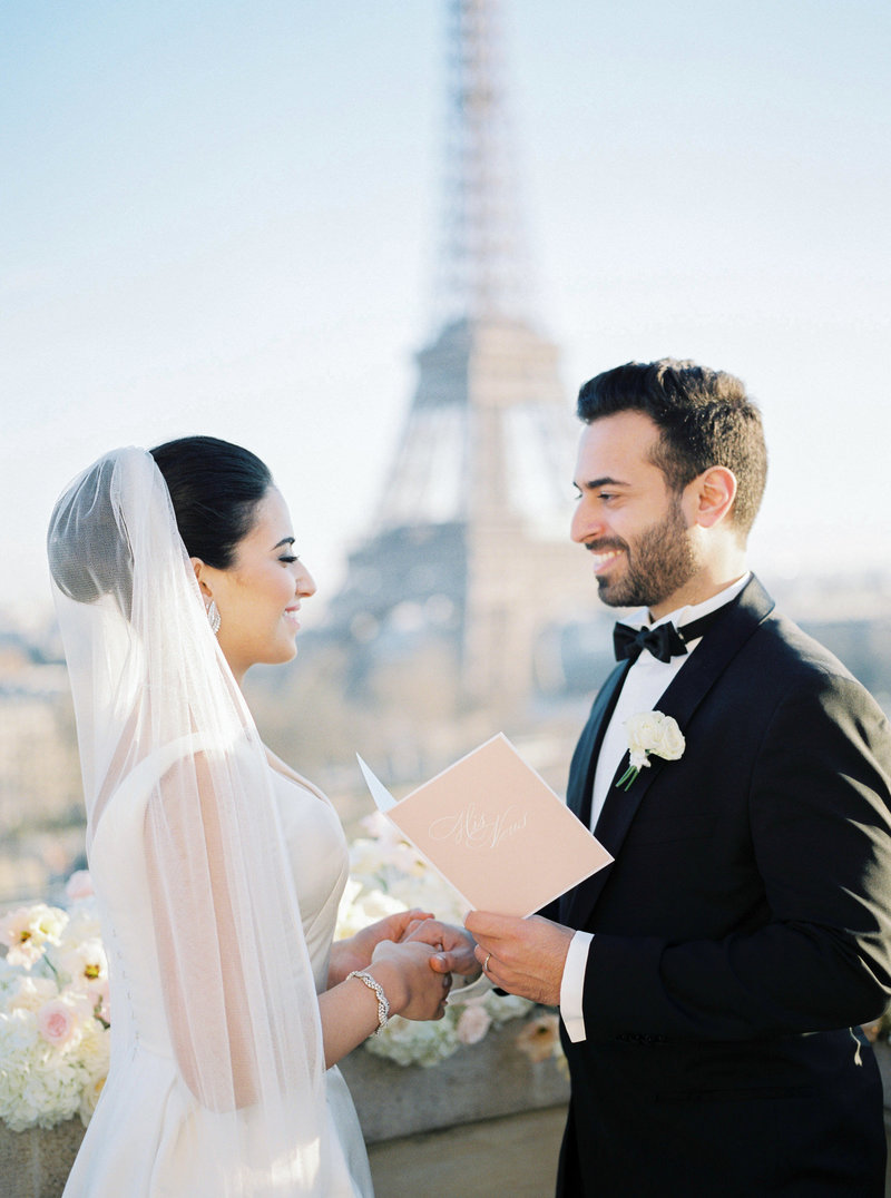 Wedding vows in front of the Eiffel Tower