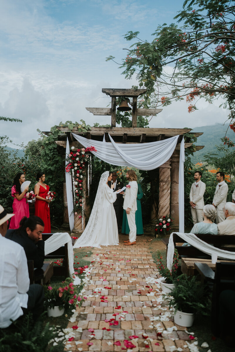 Mike and Sarah's Elegant Hacienda Siesta Wedding-25