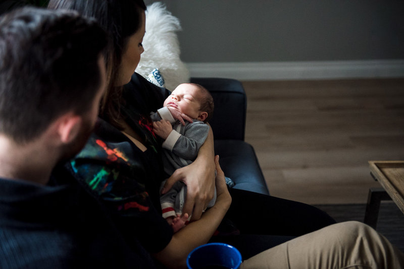In-home newborn photography Edmonton-34