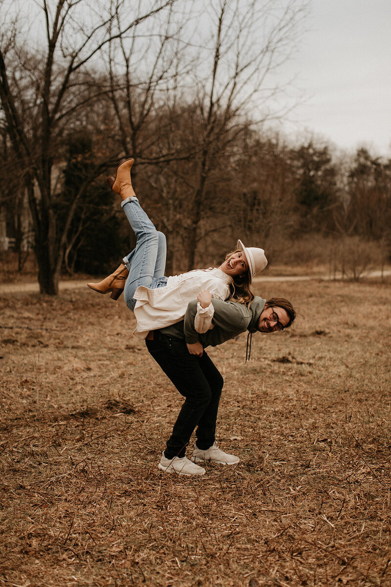 Rachael_Andrew_Engagement_Session_Sneak_Peek_3.16.21-9