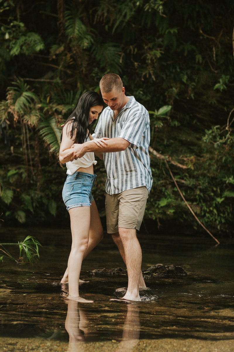 kersee-and-kyle-okinawa-adventurous-couples-anniversary-session-jessicavickers-25