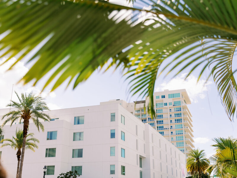 selby-gardens-wedding-julie-sumner-jake-ford-photography-nk-weddings_001