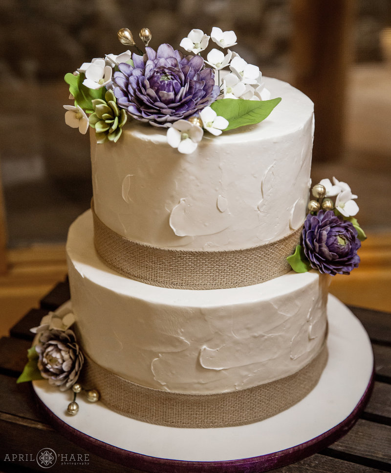 Wedding-Cake-Maker-in-Colorado-Elevate-Cake-Bakery-3