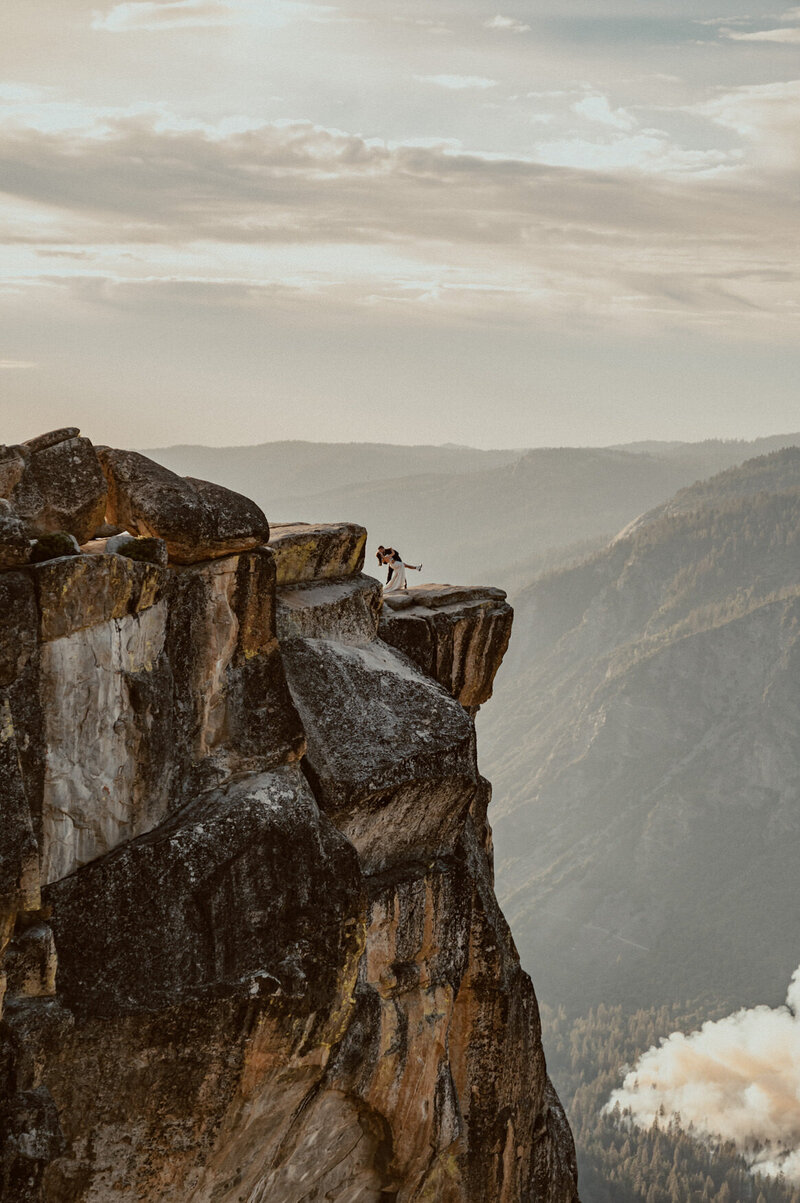 Yosemite Elopement Wedding Photographer-5