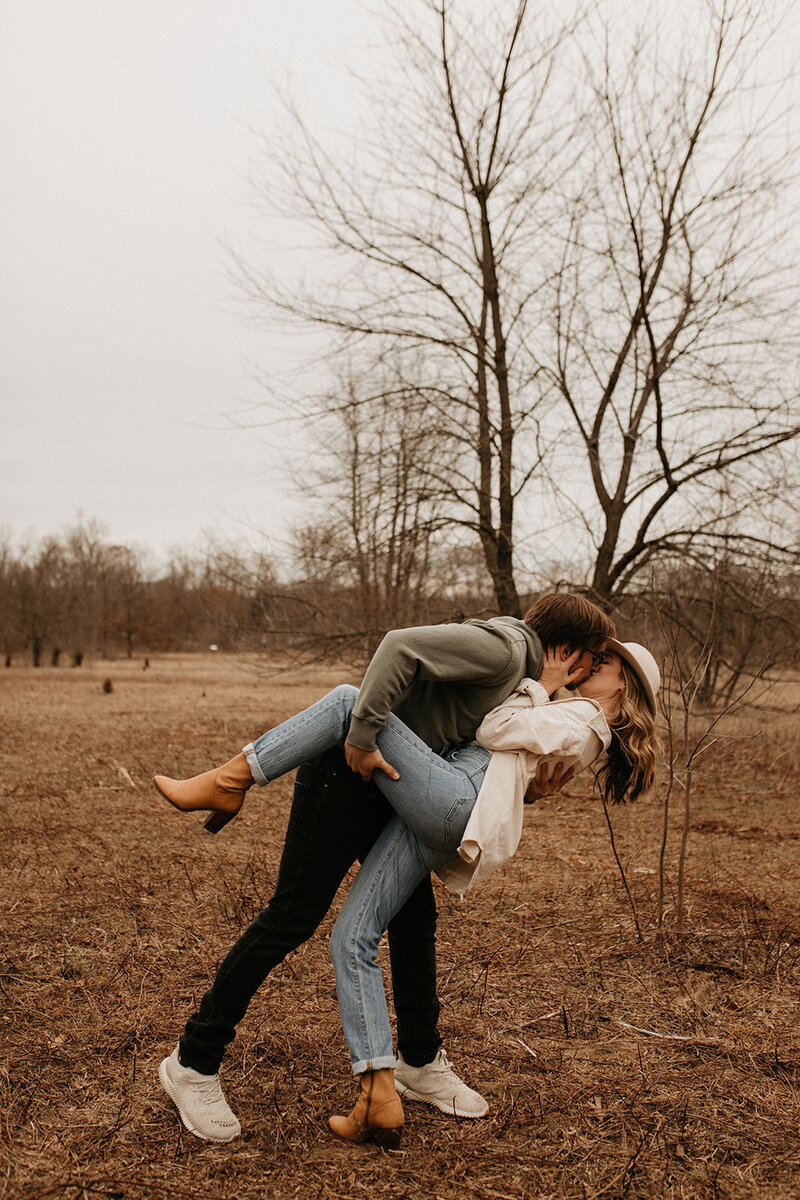 Rachael_Andrew_Engagement_Session_Sneak_Peek_3.16.21-25