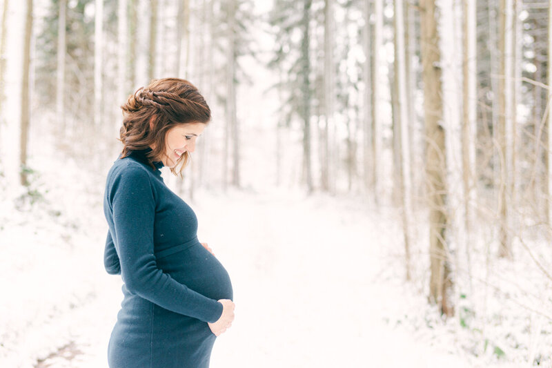 Maternity Photos from  you baby in Switzerland, Aargau during Winter