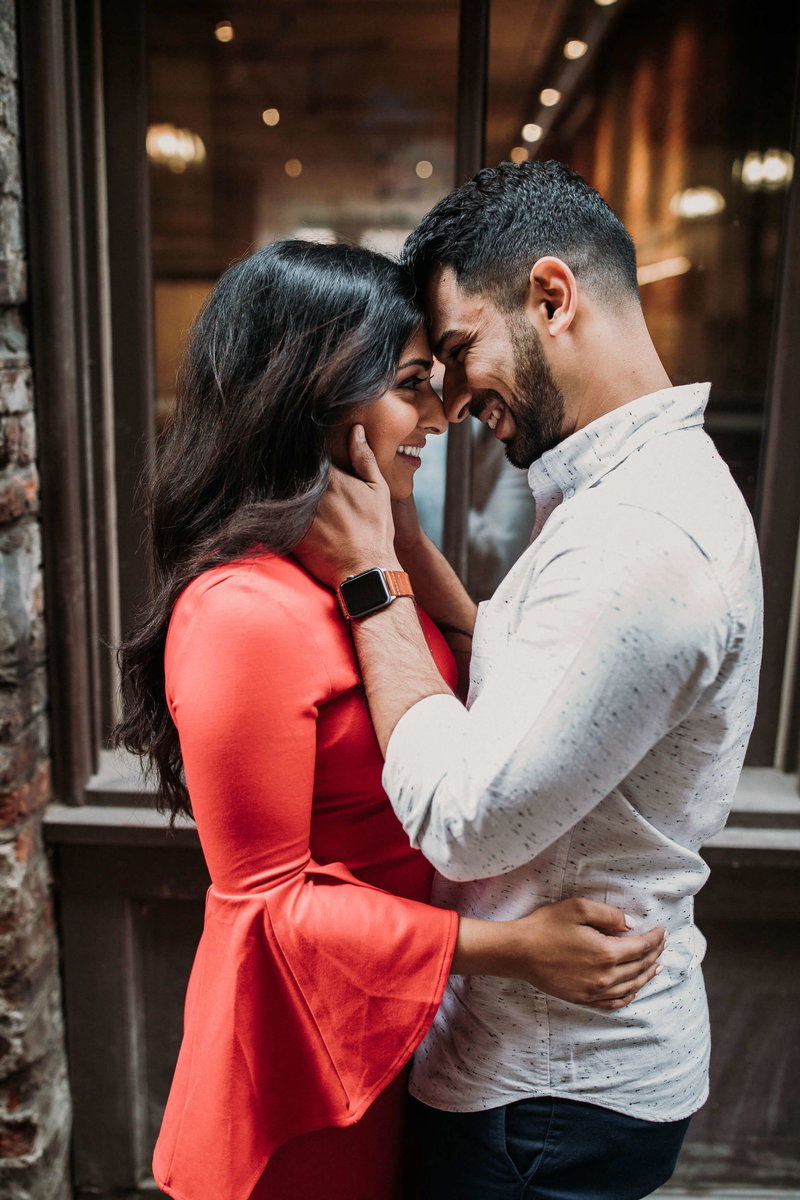 Ruby+Ash_Pioneer_Square_Engagement_Seattle_engagement_photographer_APW_11