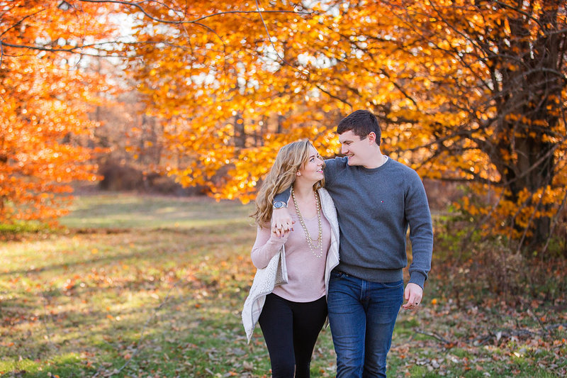 Engagement-Session-Fall-Cherokee-Park-Louisville-Kentucky-Photo-by-Uniquely-His-Photography041