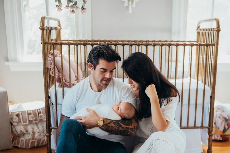 new-parents-with-newborn-lifestyle-photography-long-beach-newborn-photographer-francesca-marchese-photography-1