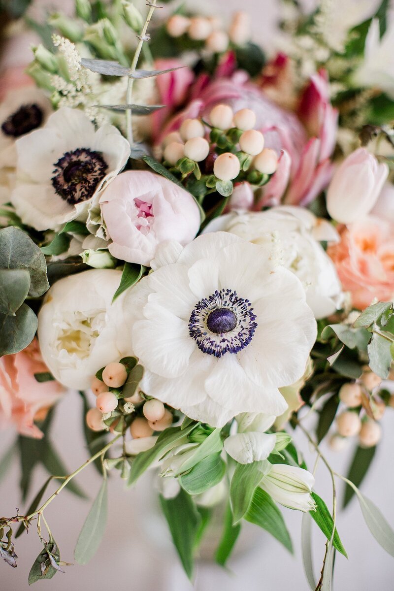 anemone bouquet by Knoxville Wedding Photographer, Amanda May Photos
