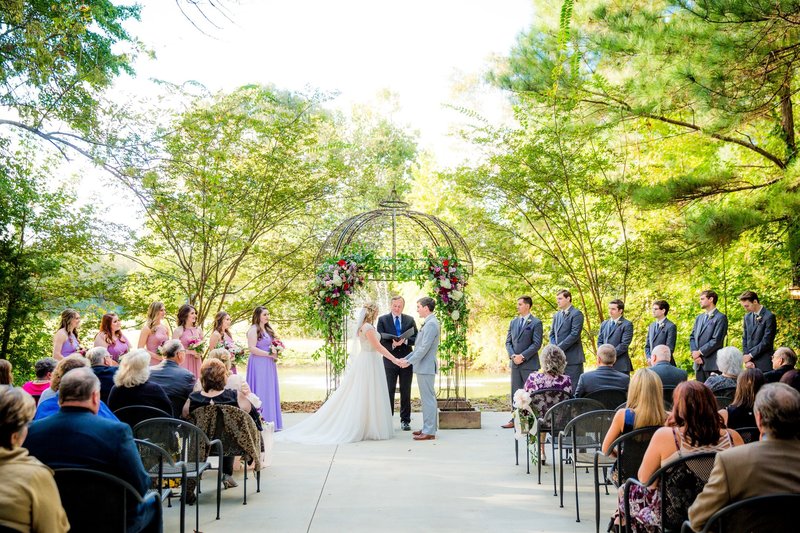 The Pond's Edge, a dreamy outdoor ceremony location by a small lake