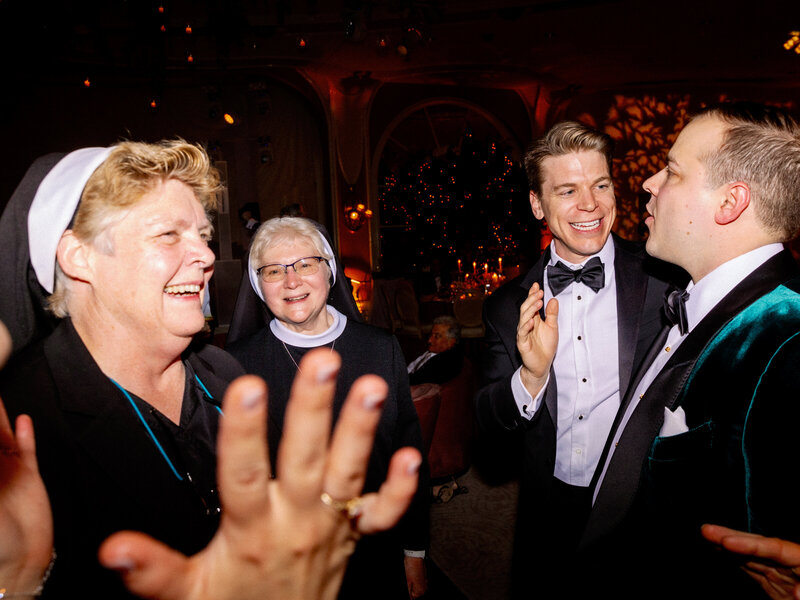 beverly-hills-hotel-wedding-madeline-justin_136