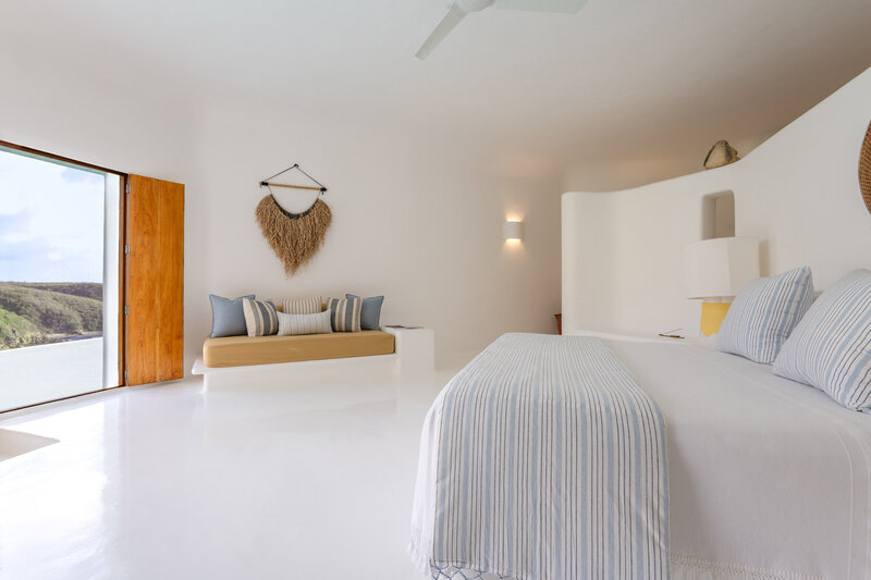 3-Sol-de-Oriente-Luxury-Villa-Careyes-Mexico-8152-Bedroom