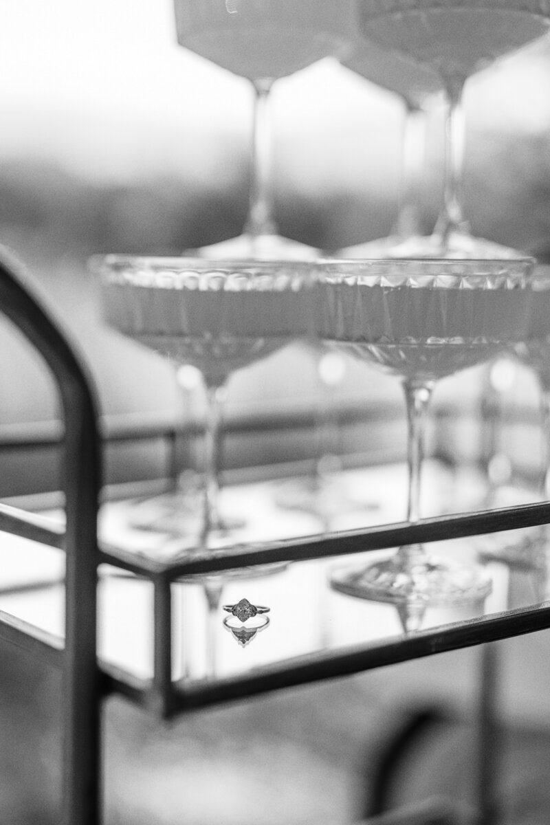 champagne cart oregon wedding decor details