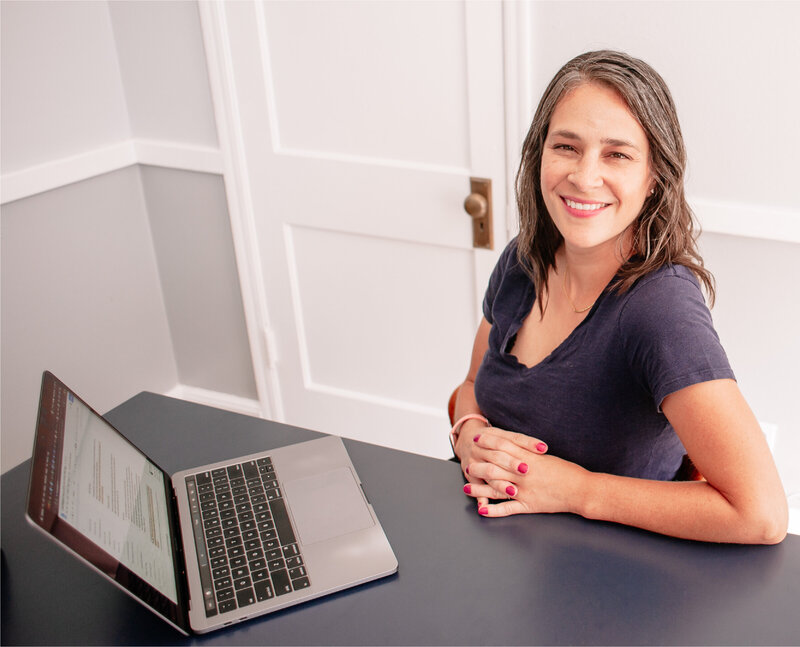Picture of Heather Dileepan, website copywriter