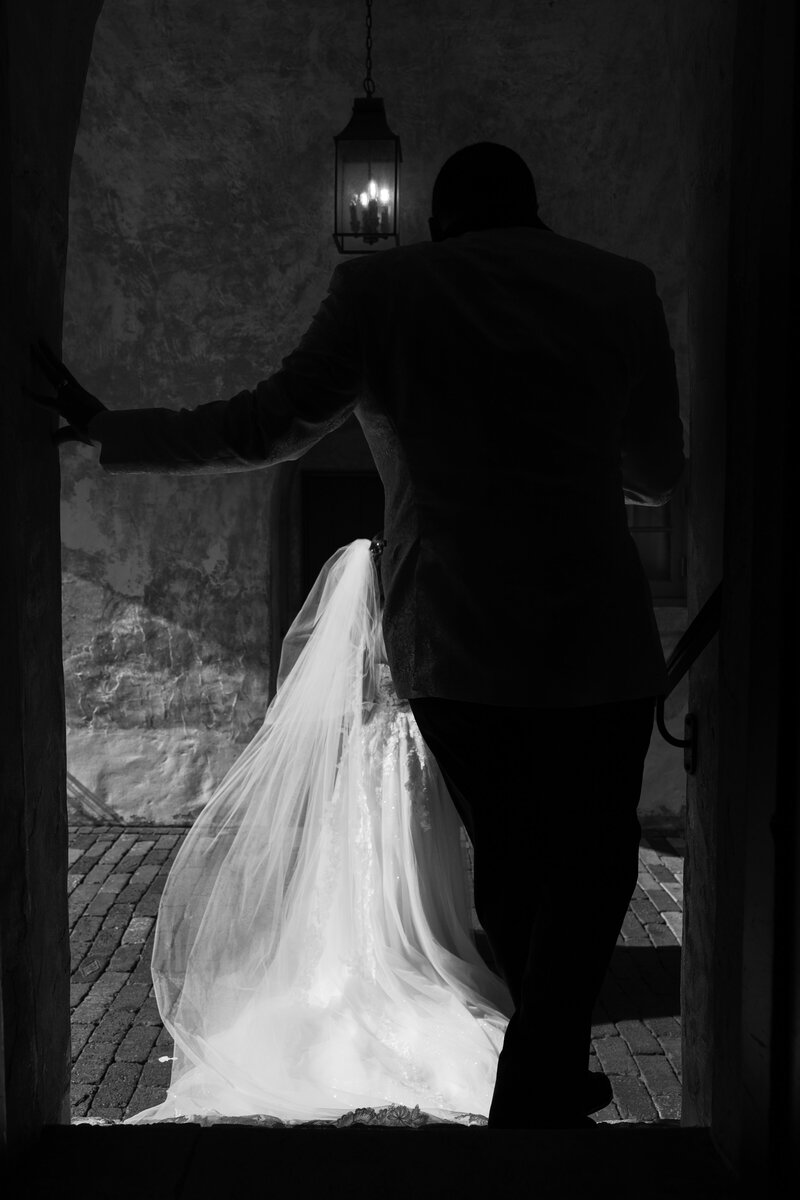 man-and-woman-under-veil