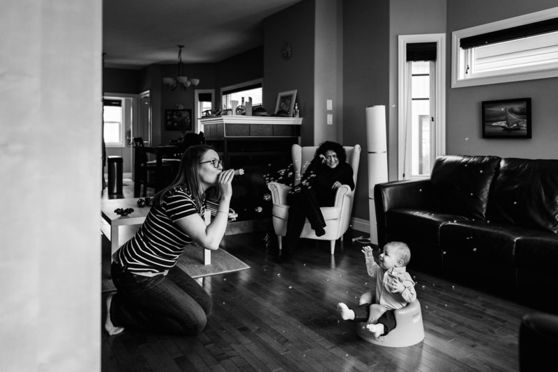 Photographers Newborn + Maternity Edmonton-37