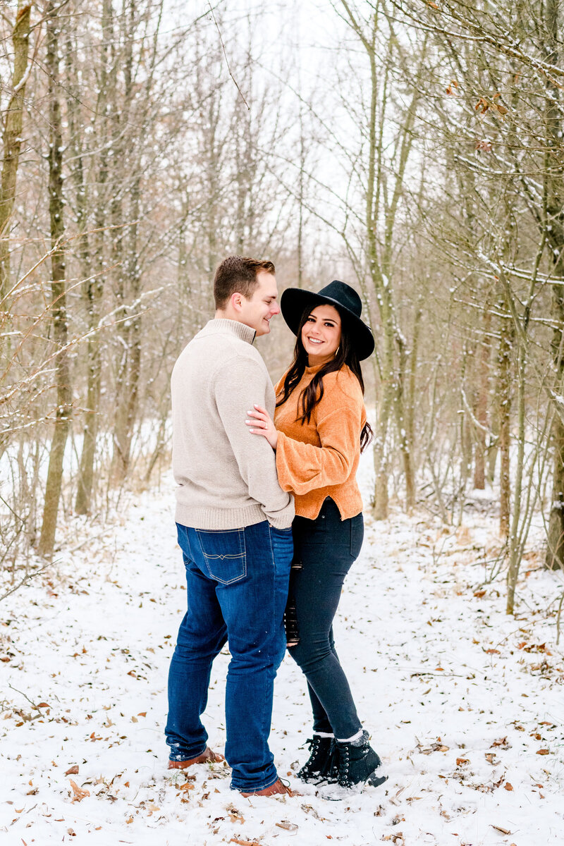 snow-couple-protraits-blue-bell-andrea-krout-photography-100