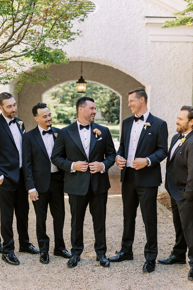 Robert & Mimi Wedding Preview-58