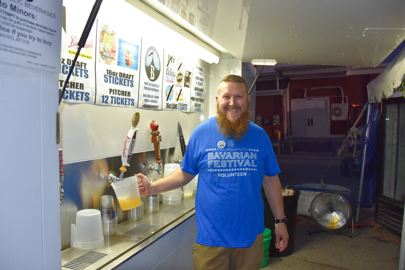 Bavarian-Festival-Volunteers-10