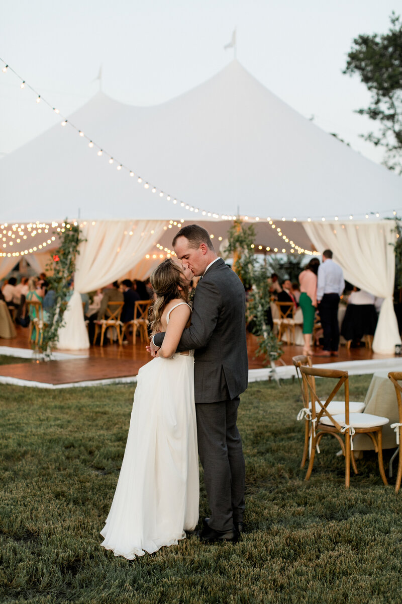 Vermont, Maine, Hudson Valley, and Newport, Rhode Island, and Connecticut Wedding Photographer | Melanie Ruth Photography