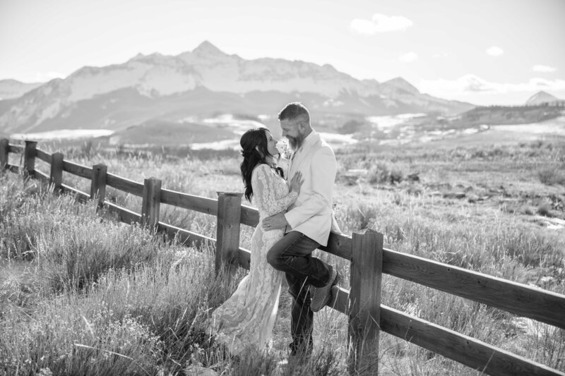telluride elopement photographer | Lisa Marie Wright Photography