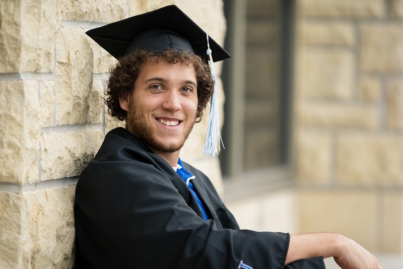 College Graduation Photos at Kansas University's Campus in Lawrence, KS Photographer - College Graduation Photographer_0014